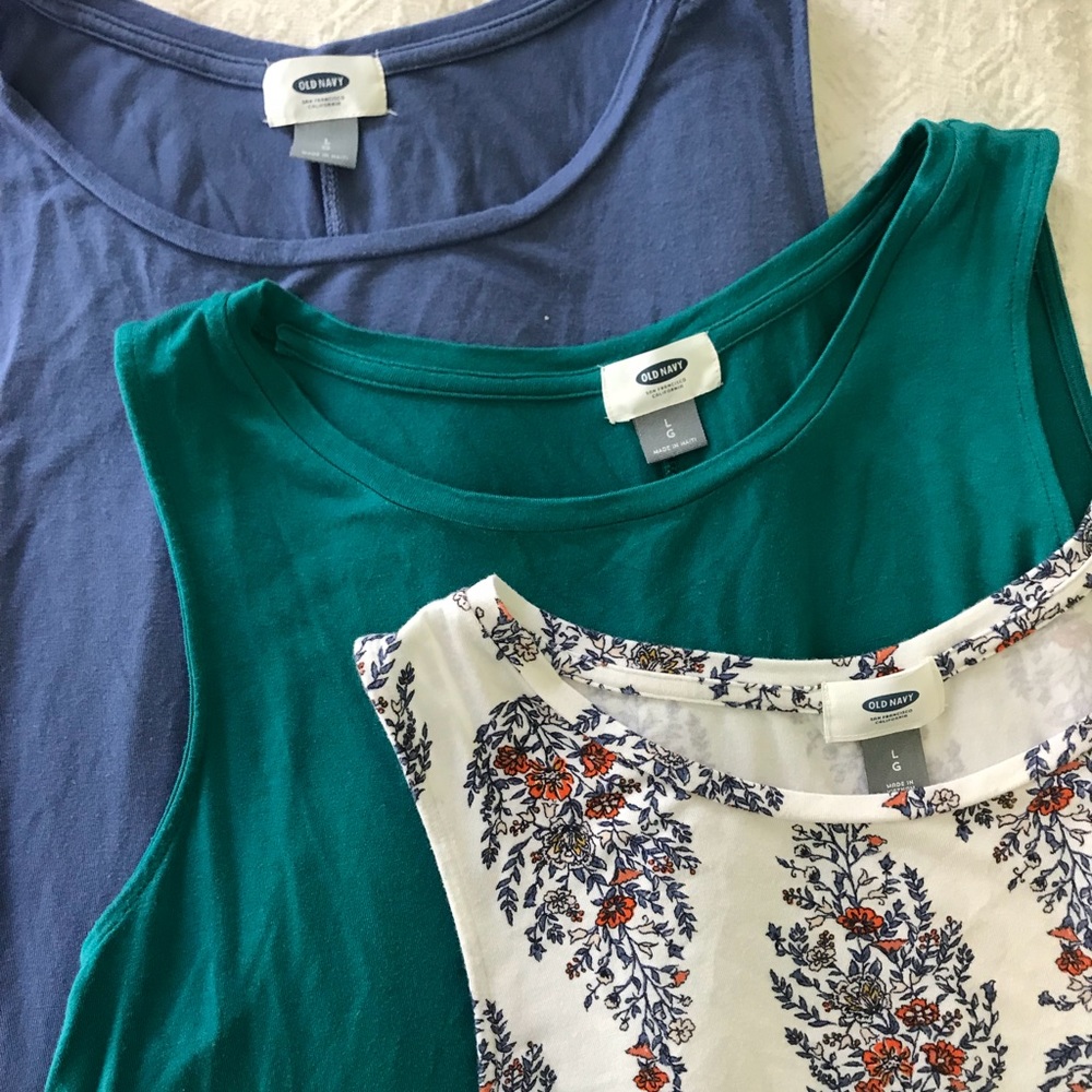 Old Navy Sleeveless Tops